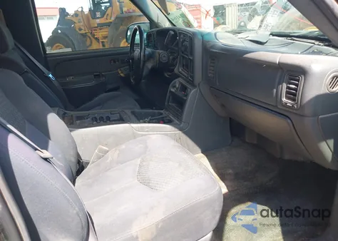 2003 Chevrolet Avalanche 1500 из США, поврежденный, VIN 3GNEK13T73G277599